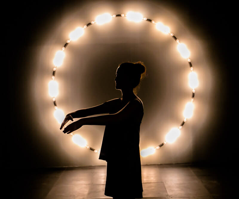 What is not visible, is not invisible - Plus de Lumiere