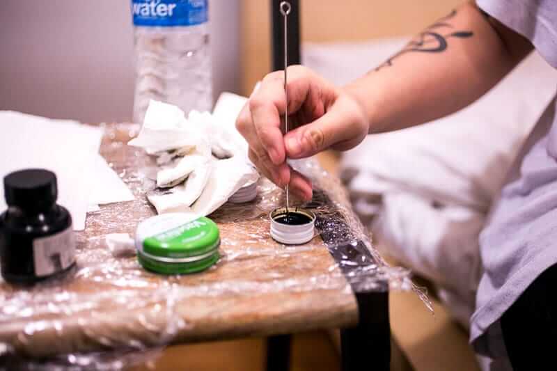 hand-poked-tattoo-10