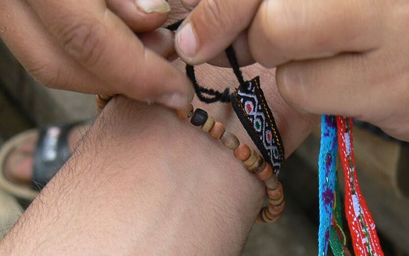 common tourist scams online-1