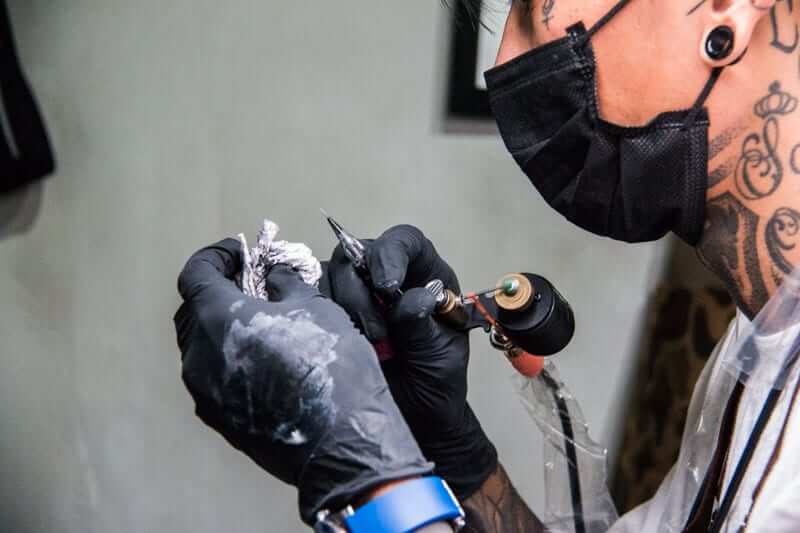 frankie sexton manga tattoo artist singapore electric