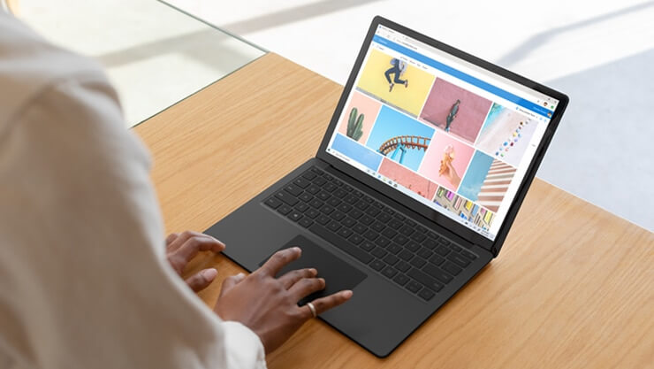 gldn Surf CP Laptop3 lifestyle