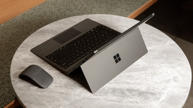 gldn Surf CP Pro7 lifestyle