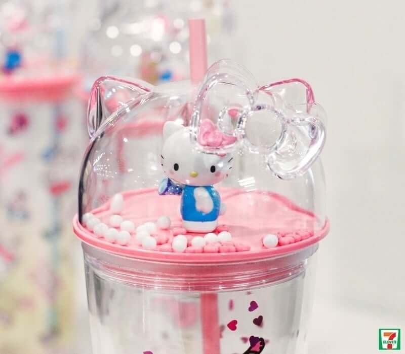 7 11 hello kitty bottles 4